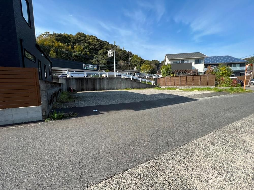 190.76m2 Land for Sale in Yamada-cho, Kagoshima City - Thumbnail 3