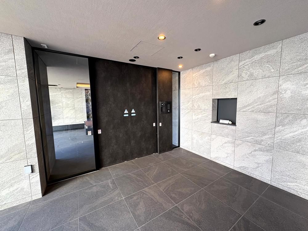New 2LDK Apartment for Sale in Mito City, Ibaraki - Thumbnail 3
