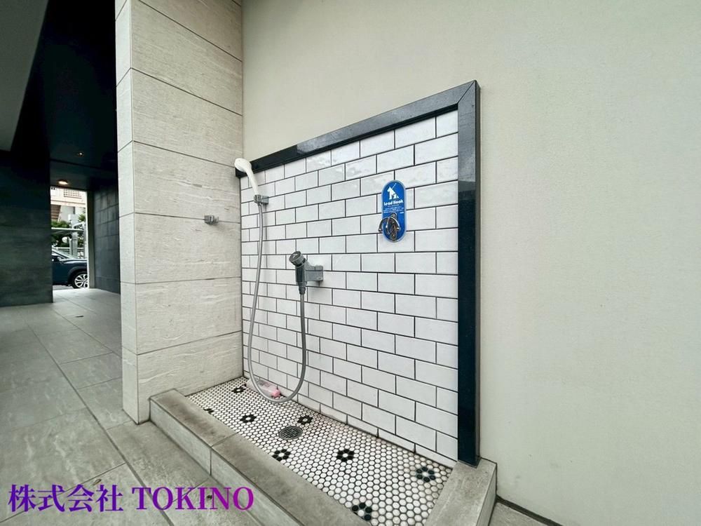 Okinawa Chatan 1LDK Apartment 59.68m² for Sale - Thumbnail 2