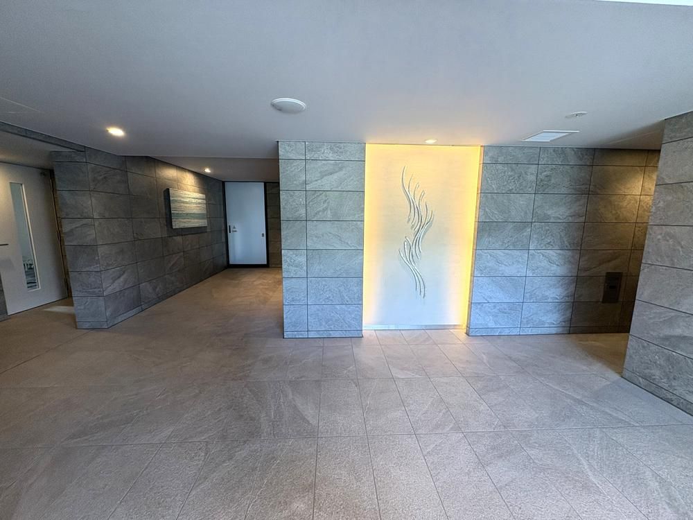 3LDK+S Apartment for Sale in Mito, Ibaraki - 75.56 sqm - Thumbnail 4