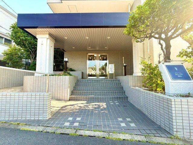 Renovated 2LDK Apartment for Sale in Kawasaki, Kanagawa - Thumbnail 3