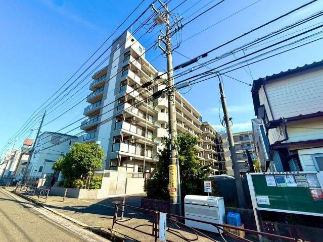 Renovated 2LDK Apartment for Sale in Kawasaki, Kanagawa - Thumbnail 2