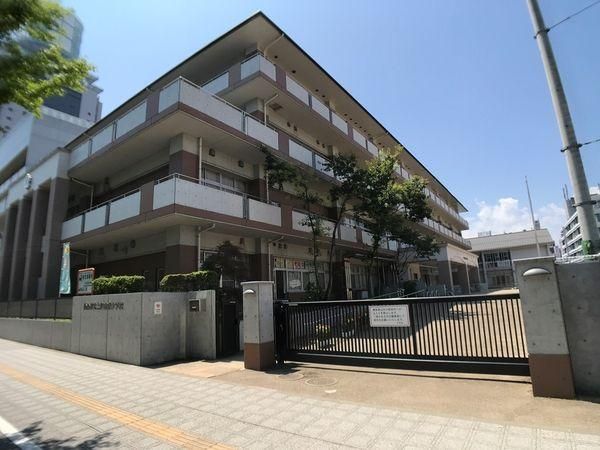 Top-Floor 3LDK Apartment in Kita-Sendai, Sendai City, 147m2 - Thumbnail 3