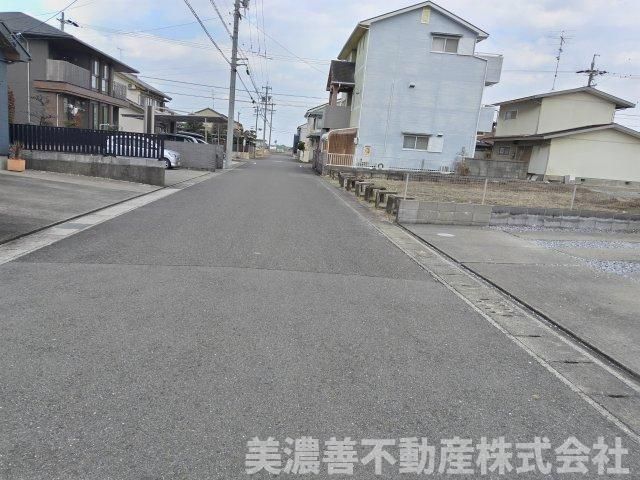 4LDK Detached House for Sale in Ogaki, Gifu - 111.78 sqm - Thumbnail 4