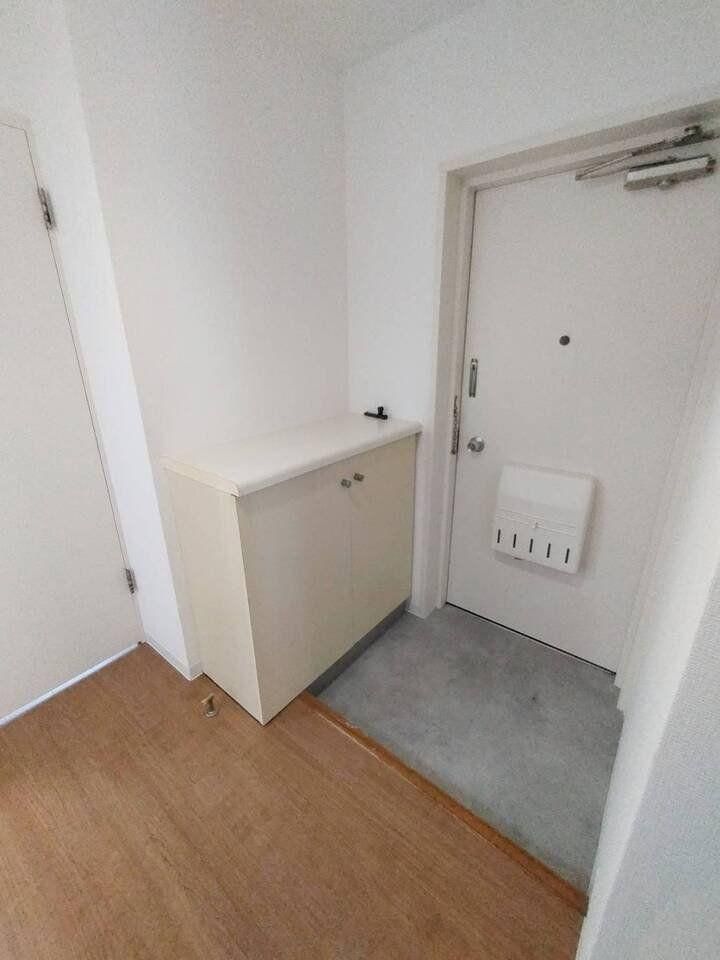 Renovated 3LDK Apartment in Minami-ku, Sapporo - Thumbnail 2