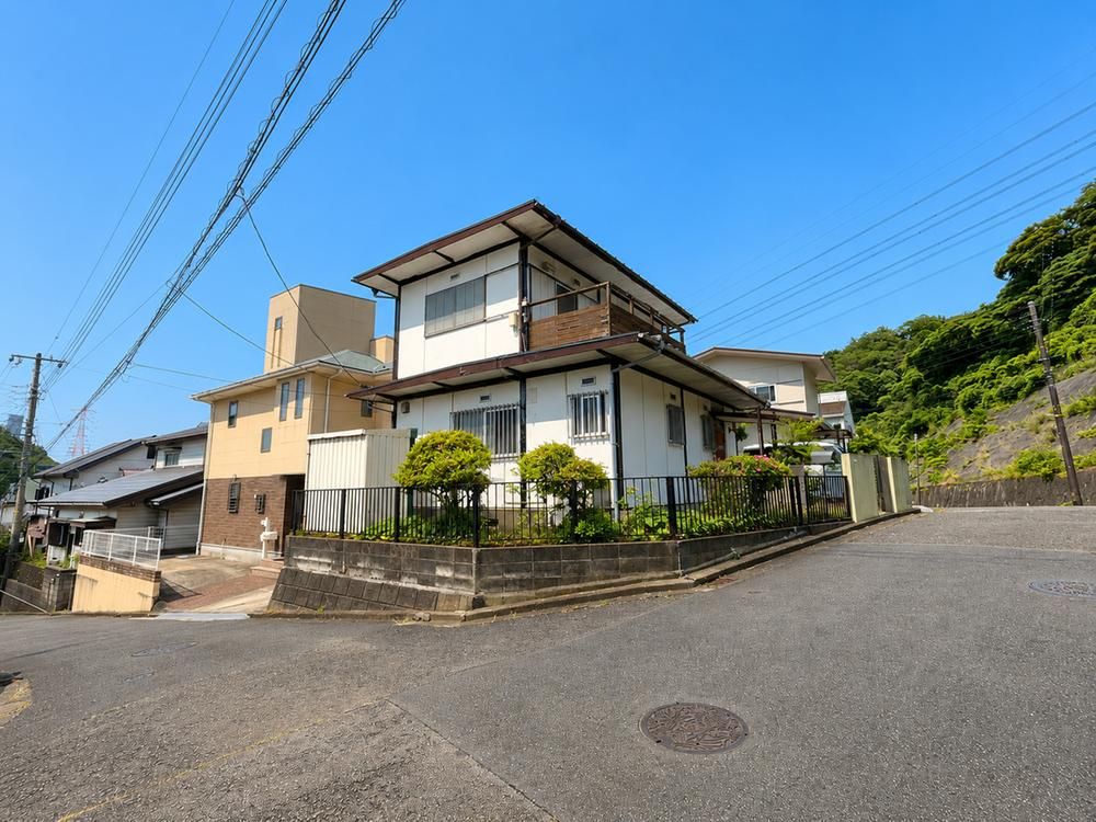 Land for Sale in Yokosuka, Kanagawa - 126 sqm Corner Lot - Thumbnail 3