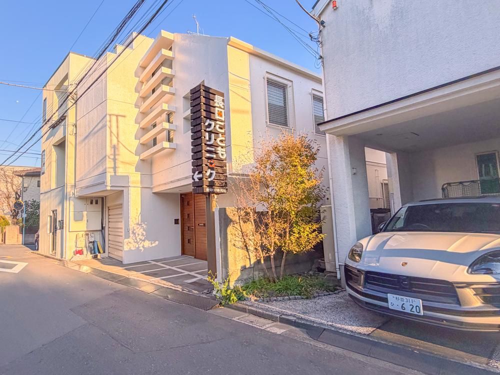 Renovated 4LDK House for Sale in Suginami Minami-Ogikubo - Thumbnail 3