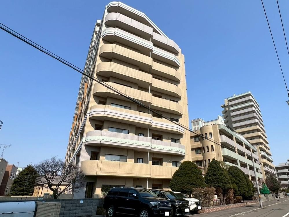 3LDK Condominium for Sale in Chuo-ku, Sapporo, Hokkaido - Thumbnail 4