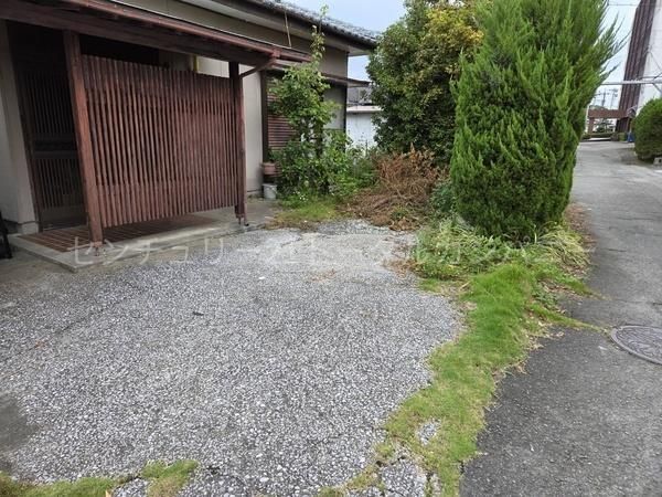5DK House for Sale in Takasu-cho, Miyazaki City, 101.87 sqm - Thumbnail 2