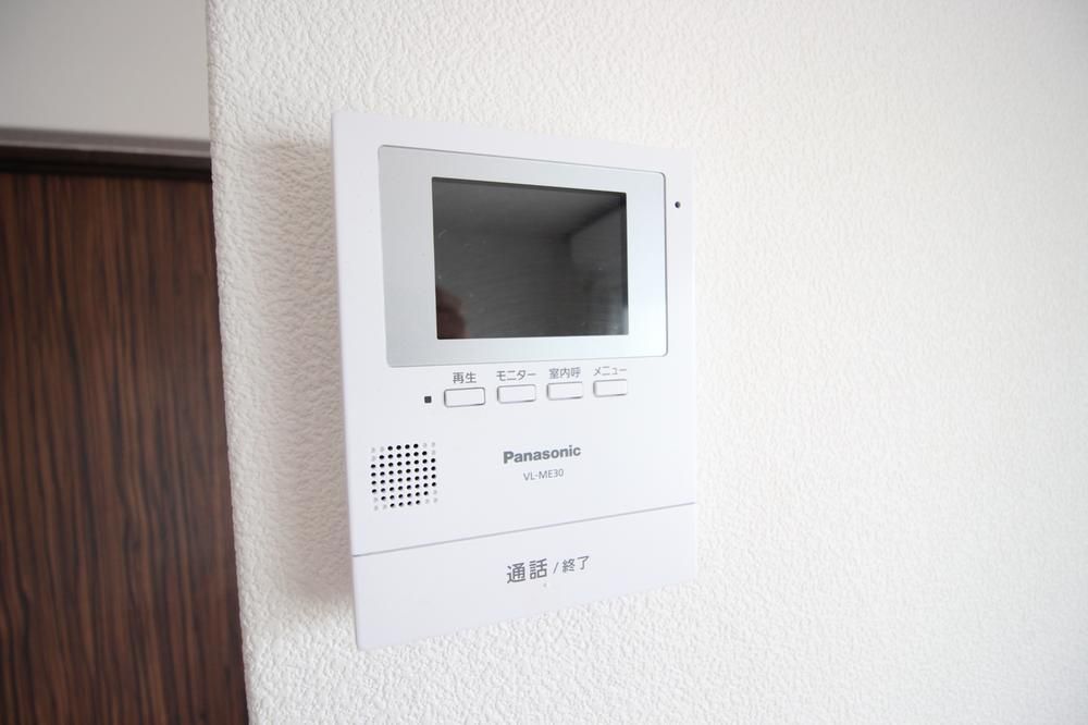 Renovated 3LDK Apartment in Yokohama Midori Ward 68.04m2 - Thumbnail 2