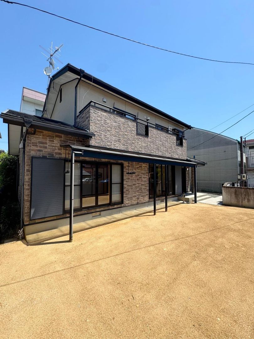 5LDK Detached House with Garden in Fukushima City - Thumbnail 2
