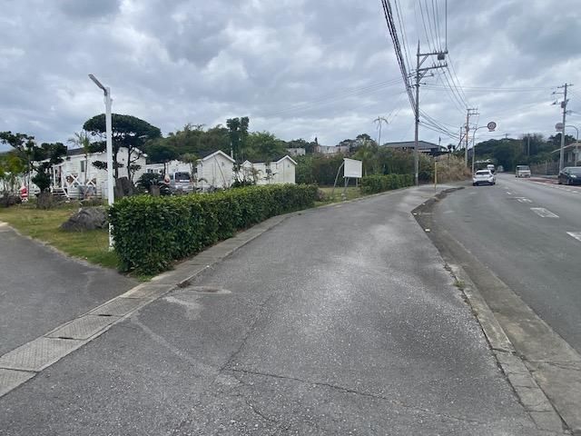 Land for Sale in Nakijin Village, Okinawa - 452 sqm - Thumbnail 3