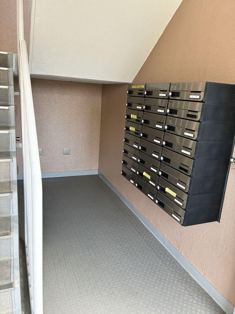 2LDK Apartment for Sale in Ichikawa, Chiba - Thumbnail 2