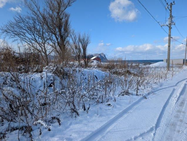Land for Sale in Yoichi, Hokkaido - 1,395 sqm Corner Lot with Ocean View - Thumbnail 2