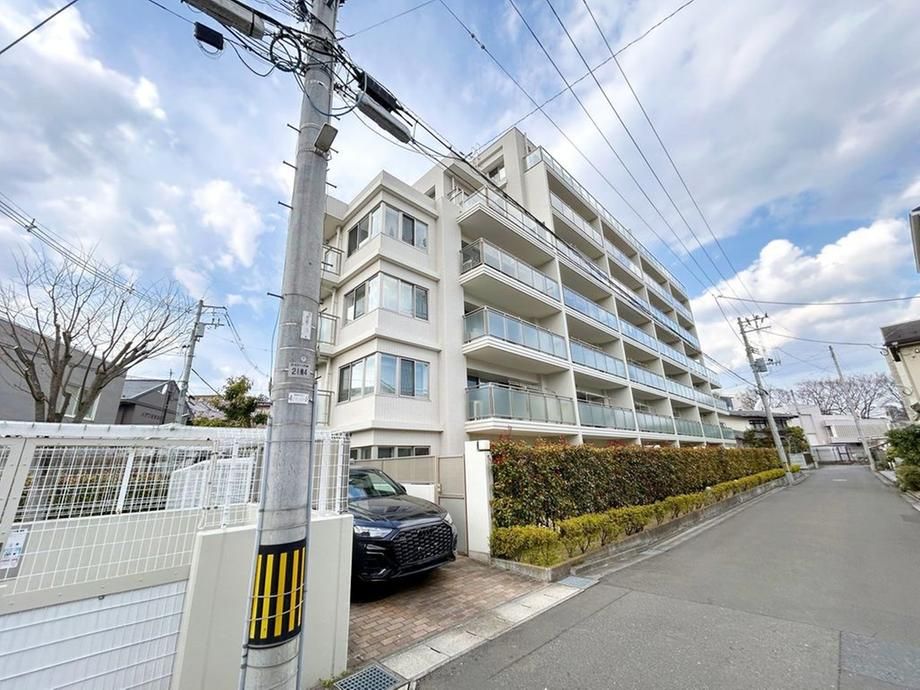 3LDK Apartment for Sale in Aoba Ward, Sendai, 75.62 sqm - Thumbnail 2