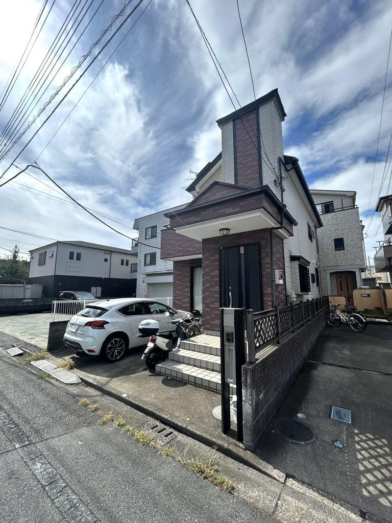 Renovated 3LDK House in Kawaguchi, Saitama - 4180万円 - Thumbnail 2