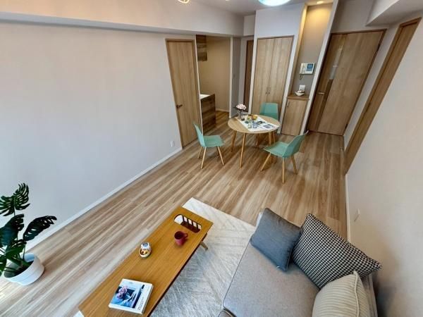 Renovated 4LDK Apartment in Soka City with Private Garden - Thumbnail 4