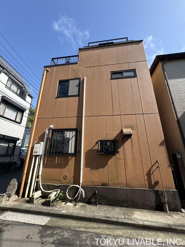 Land for Sale in Motomachi, Yokohama 52.96m² Corner Lot - Thumbnail 4