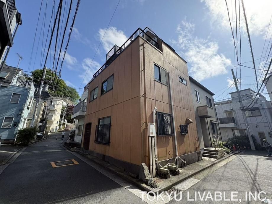 Land for Sale in Motomachi, Yokohama 52.96m² Corner Lot - Thumbnail 2