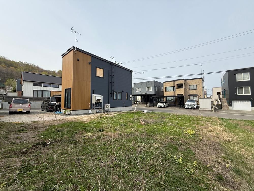 Land for Sale in Nishi-ku, Sapporo, 157m2 - Thumbnail 3