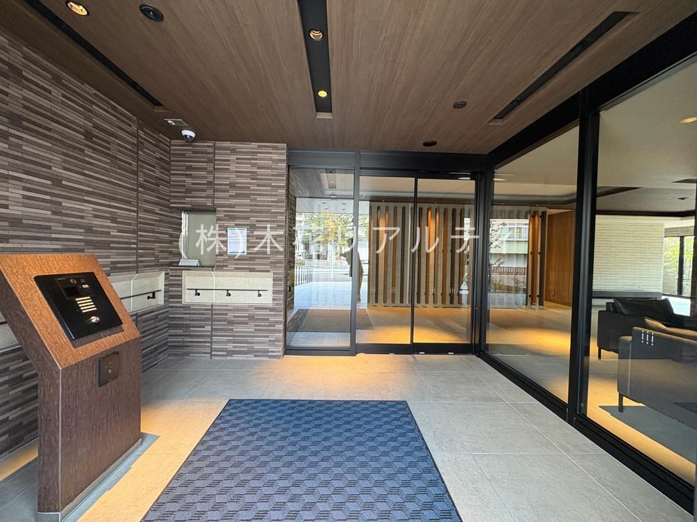 Alpha Smart Yanagimaru 3LDK Apartment for Sale in Miyazaki City - Thumbnail 2