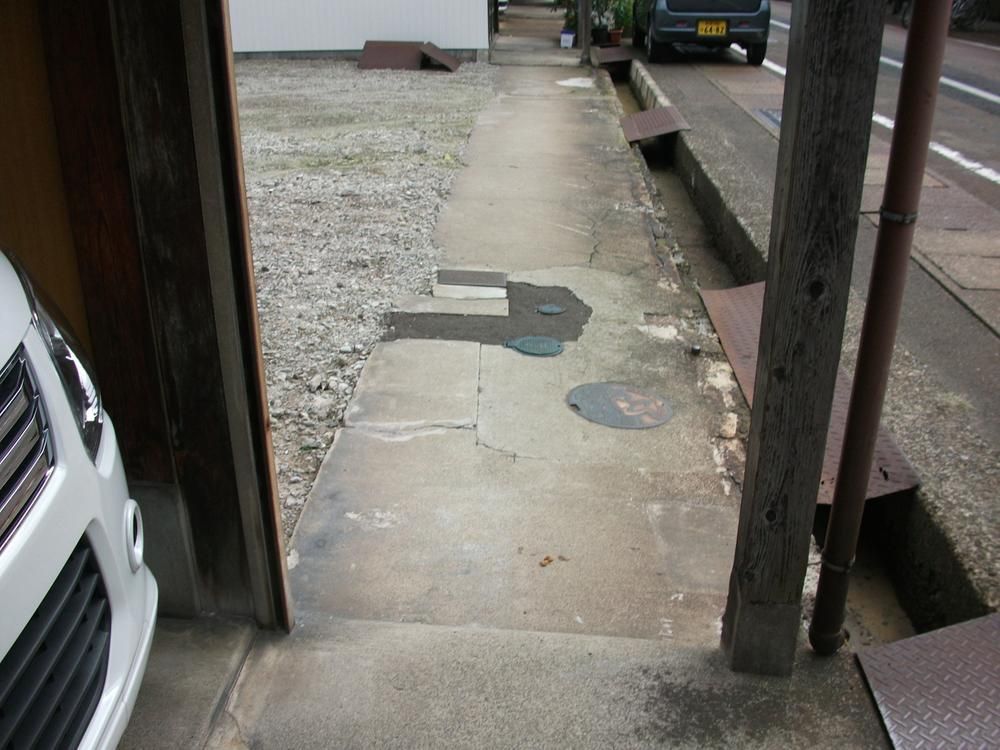 Land for Sale in Joetsu City, Niigata - 159.94 sqm - Thumbnail 2