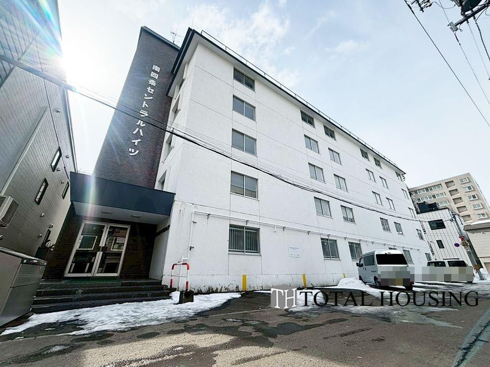 Renovated 3LDK Apartment for Sale in Chuo-ku, Sapporo - Thumbnail 2