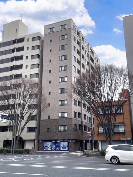 Legal Kyoto Nijojo Higashi 1LDK Apartment for Sale in Kyoto - Thumbnail 2