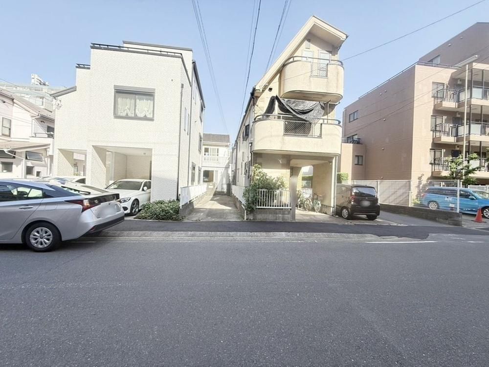 4LDK Detached House for Sale in Chofu, Tokyo - 88.19 sqm - Thumbnail 3