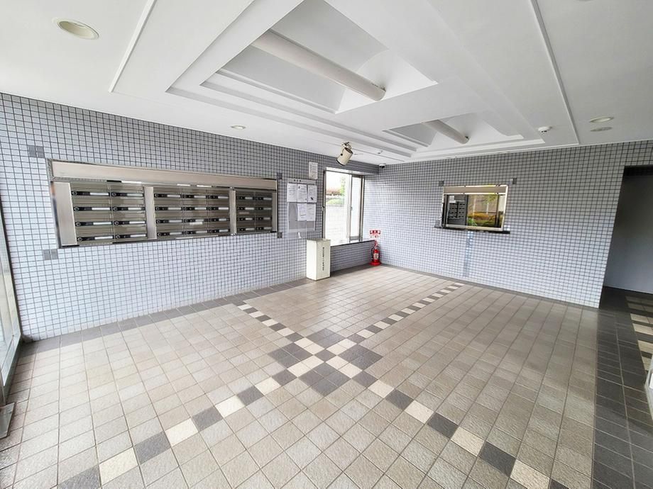 1LDK Apartment for Sale in Funabashi, Chiba - 70.33m2 - Thumbnail 3