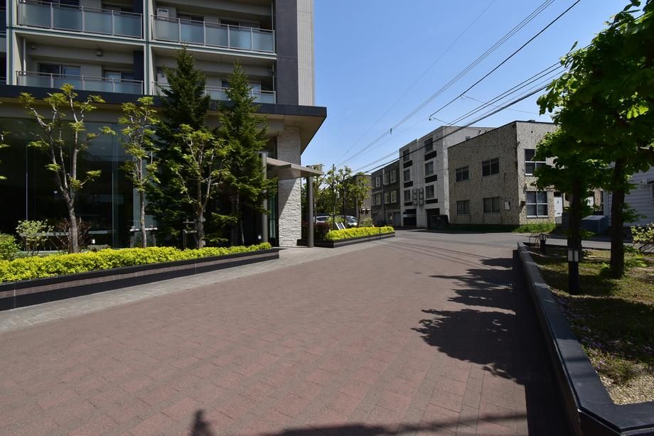 4LDK Apartment in Toyohira-ku, Sapporo - 95.47 sqm - Thumbnail 3