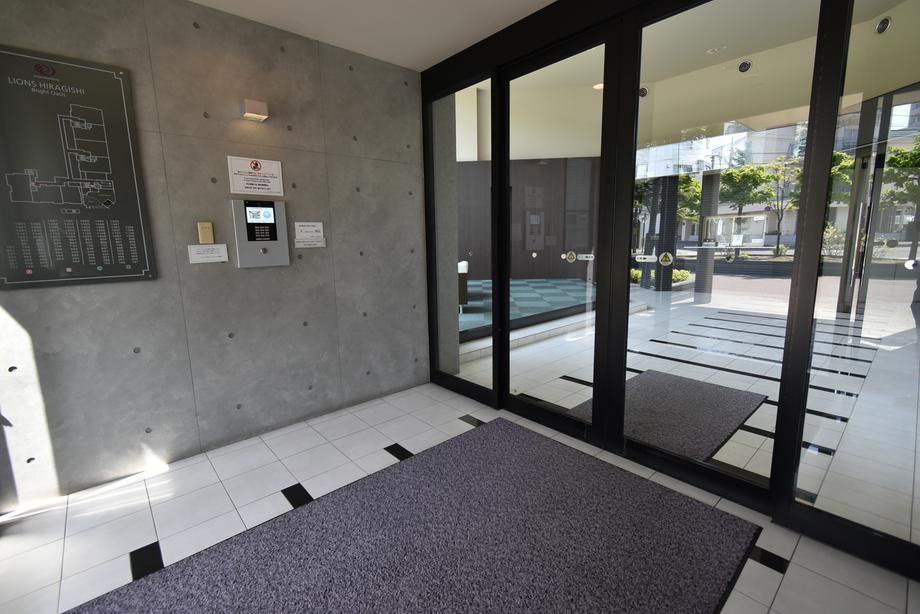 4LDK Apartment in Toyohira-ku, Sapporo - 95.47 sqm - Thumbnail 4