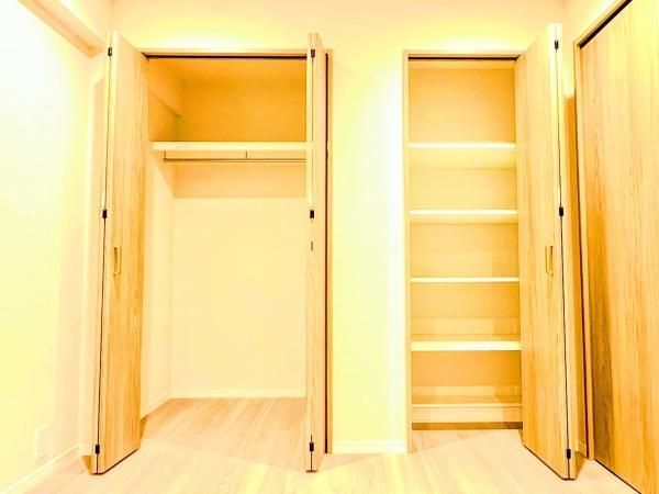 2DK Apartment for Sale in Yokohama Minami Ward, 44.49m² - Thumbnail 3