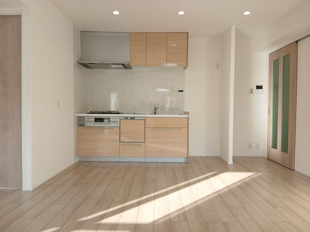 Renovated 2LDK Apartment for Sale in Sendai, Miyagi - Thumbnail 4