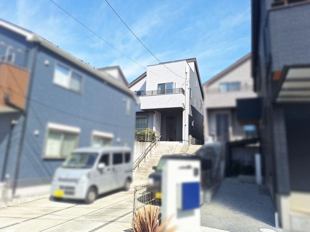 Modern 4LDK House in Hachioji with Mount Fuji View from Balcony - Image 1