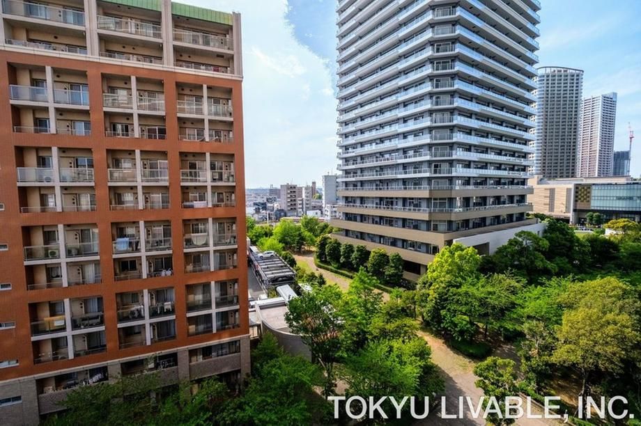 2LDK Apartment for Sale in Musashi-Kosugi, Kawasaki - Thumbnail 3