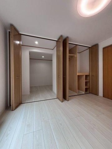 Renovated 2LDK+S House in Chitose, Hokkaido for Sale - Thumbnail 3