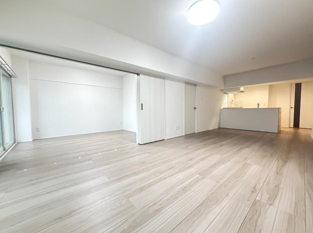 3LDK Fully Renovated Apartment in Miyamae, Kawasaki - Thumbnail 4