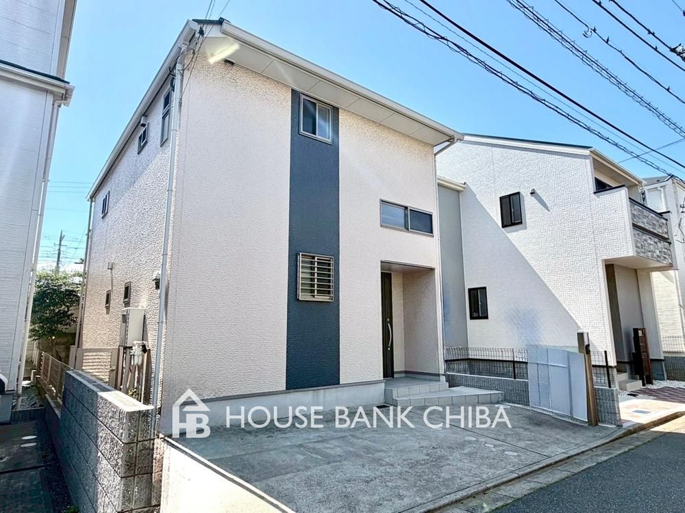 Renovated 2LDK+2S House in Funabashi, Chiba - 91m2 - Thumbnail 3