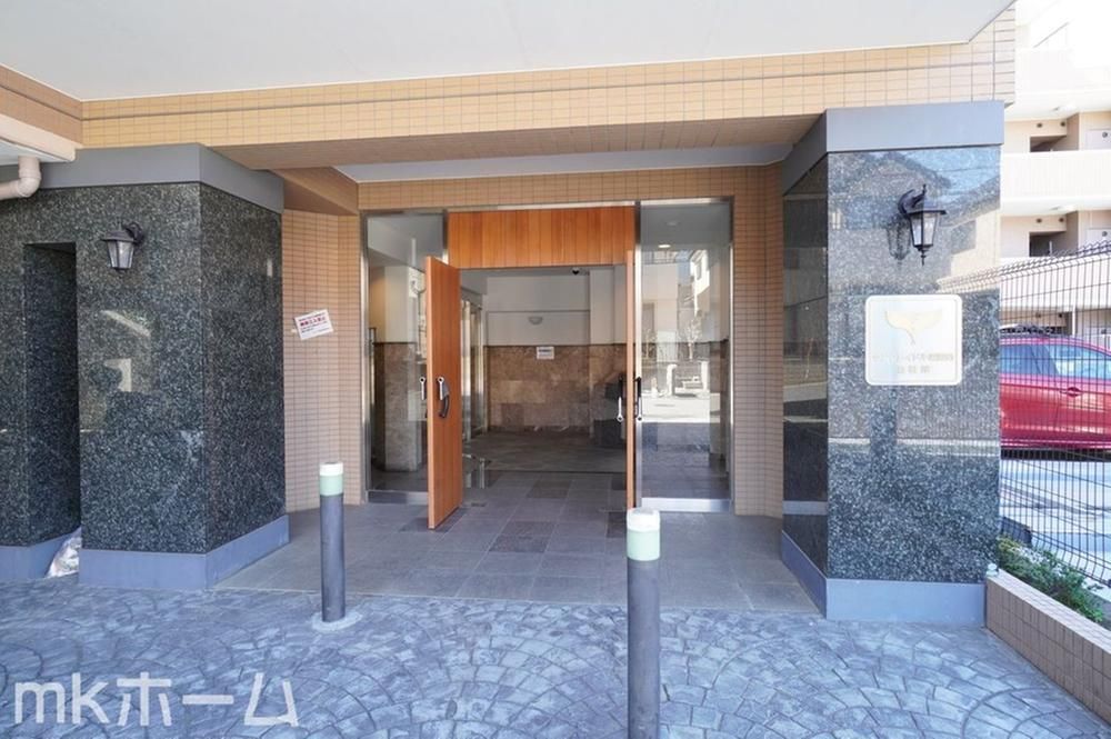 4LDK Apartment for Sale in Funabashi, Chiba - 75.39m2 - Thumbnail 3