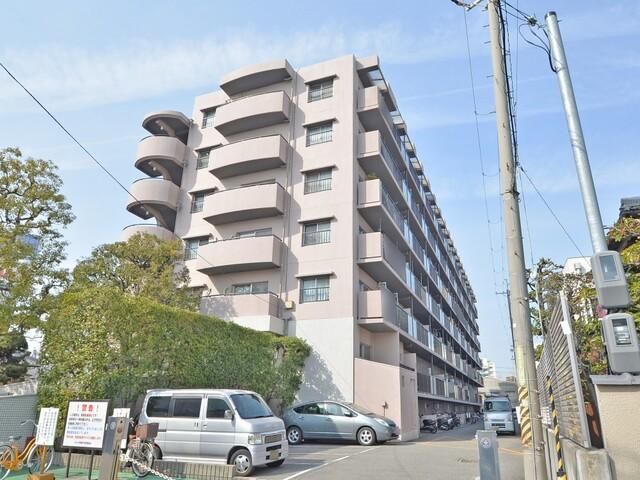 Dormi Minami Toyonaka 3LDK Apartment for Sale in Osaka - Thumbnail 2