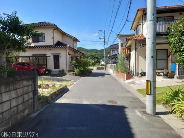 4DK House for Sale in Hiroshima City Higashi-ku - 81.97m2 - Thumbnail 2
