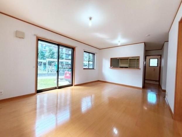 Renovated 3LDK House in Tokorozawa, Saitama - 154m2 Land - Thumbnail 3