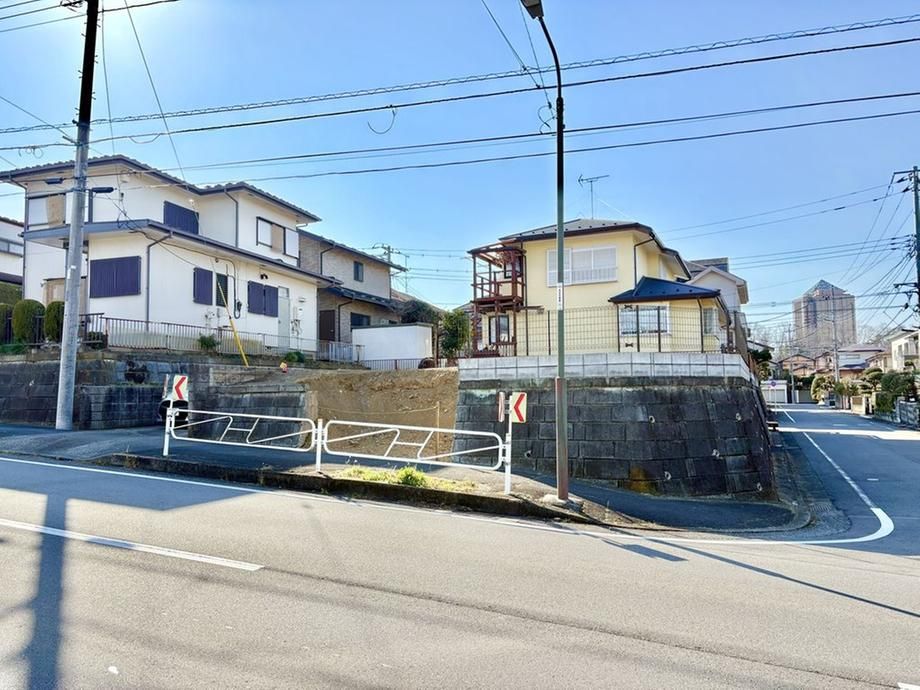 Corner Land Plot for Sale in Hachioji, Tokyo - 197.99 sqm - Thumbnail 2