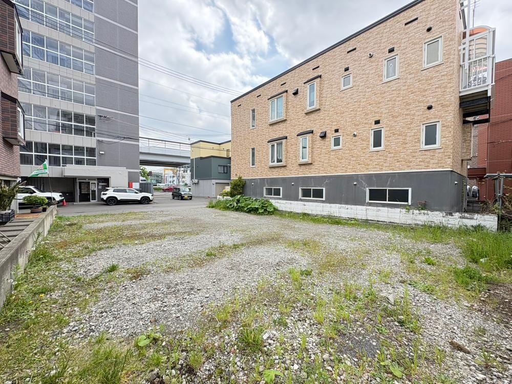 Building Land for Sale in Kita Ward, Sapporo Near Kita-Sanjo Station - Thumbnail 3