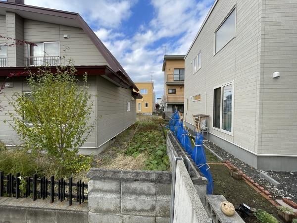 Land for Sale in Ishikari City 377.7 sqm - Thumbnail 2