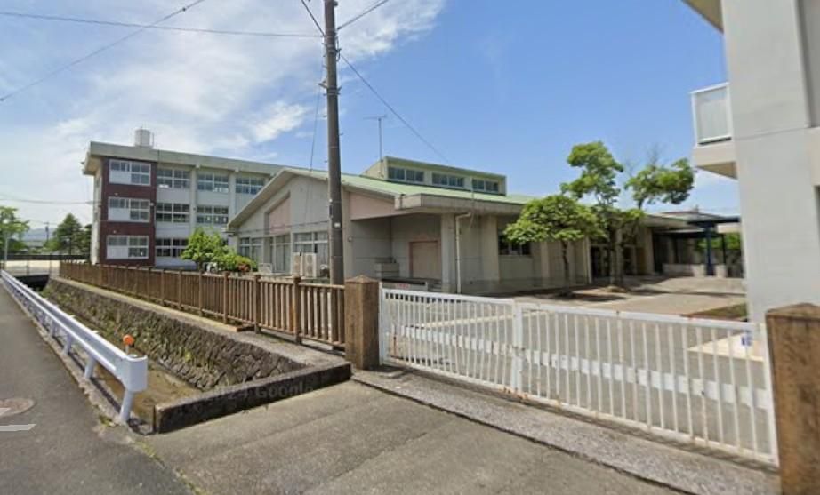 3DK Apartment for Sale in Nakatsu, Oita - 57.29 sqm - Thumbnail 3