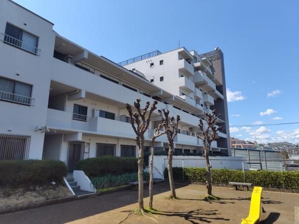 3LDK Apartment for Sale in Miyamae-ku, Kawasaki - 87.11 sqm - Thumbnail 3