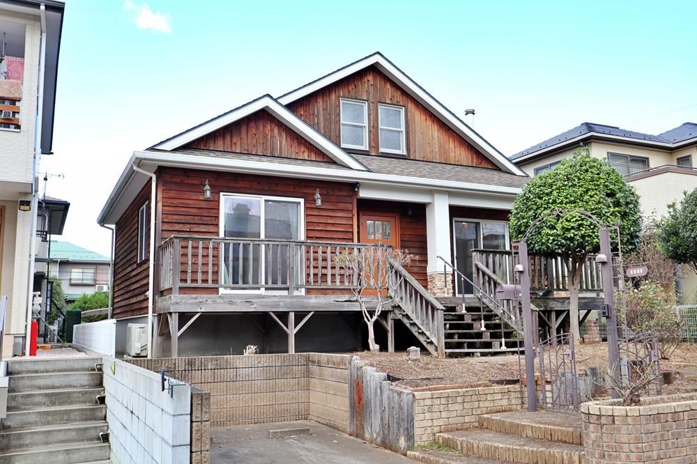 Design House with Wood Stove in Ryugasaki, Ibaraki - 2LDK+S - Thumbnail 2