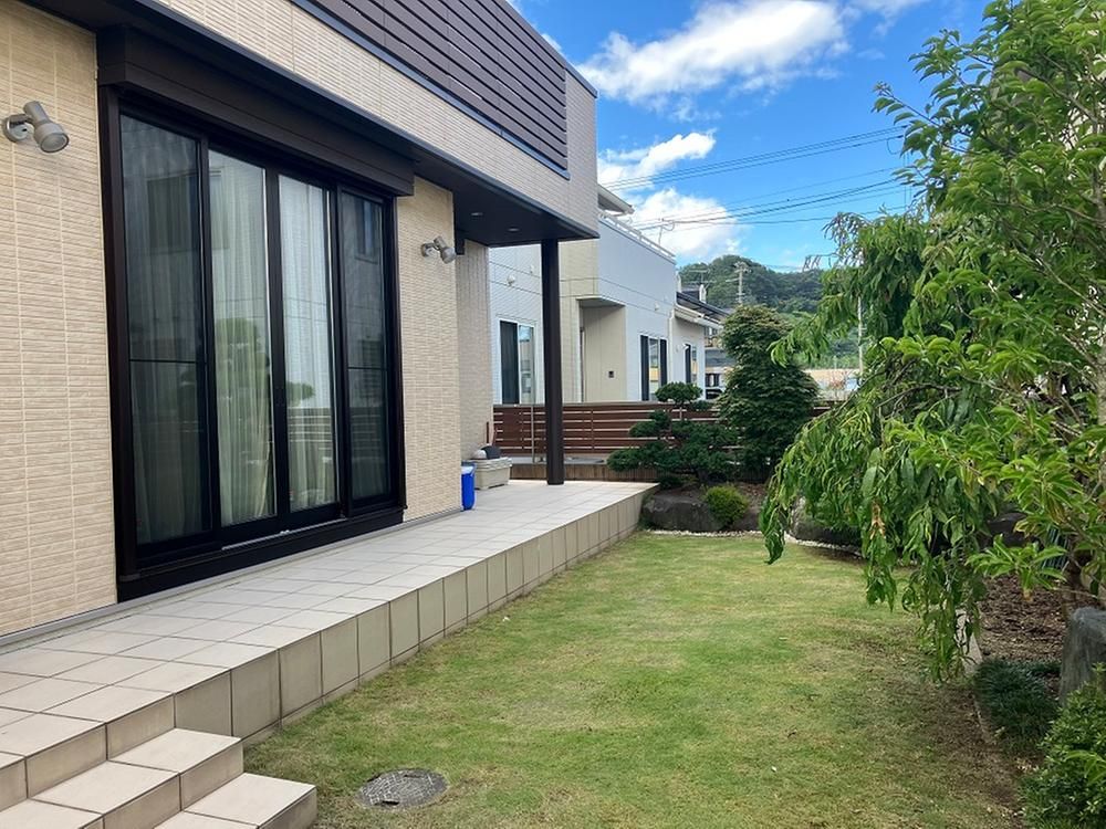 4LDK Detached House in Iwaki City with Solar Panels and Garage - Thumbnail 2